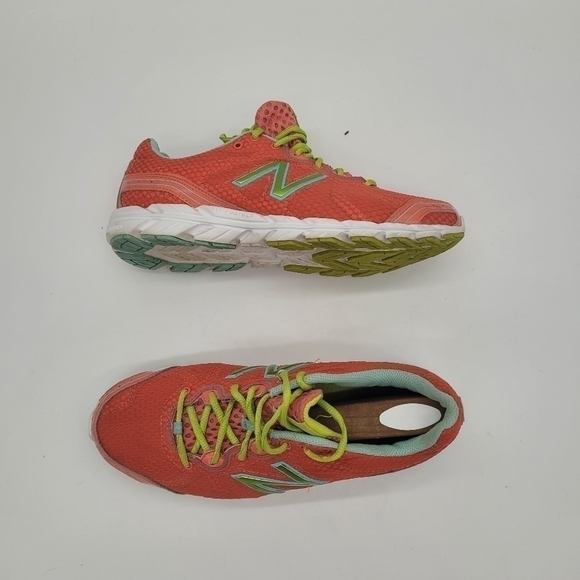 NEW BALANCE 590 V2 Running Shoes Women Size 9D Athletic Sneakers - Picture 16 of 16